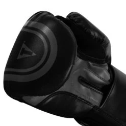 TITLE Classic Speed Boxing Gloves 34 TITLE Classic Speed Boxing Gloves -Sports Boxing CABG12 BK GR 6