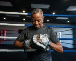 TITLE Boxing Cobra Micro Mitts 3.0 -Sports Boxing CMPM3GRBK 3