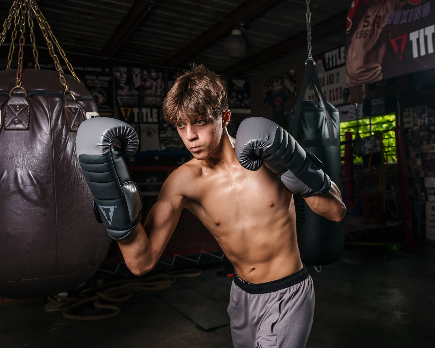 TITLE Boxing Combat Bag Gloves 7 TITLE Boxing Combat Bag Gloves - Image 7