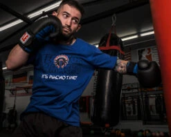 TITLE Classic Fitness Boxing Gloves 25 TITLE Classic Fitness Boxing Gloves -Sports Boxing CRBG BKBL