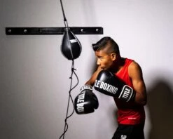 TITLE Boxing Gel Soft Strike Bag Gloves 28 TITLE Boxing Gel Soft Strike Bag Gloves -Sports Boxing CSSGBG1 BK GN