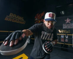 TITLE Boxing Gel Tech Punch Mitts 2.0 -Sports Boxing GTPM2BK 6