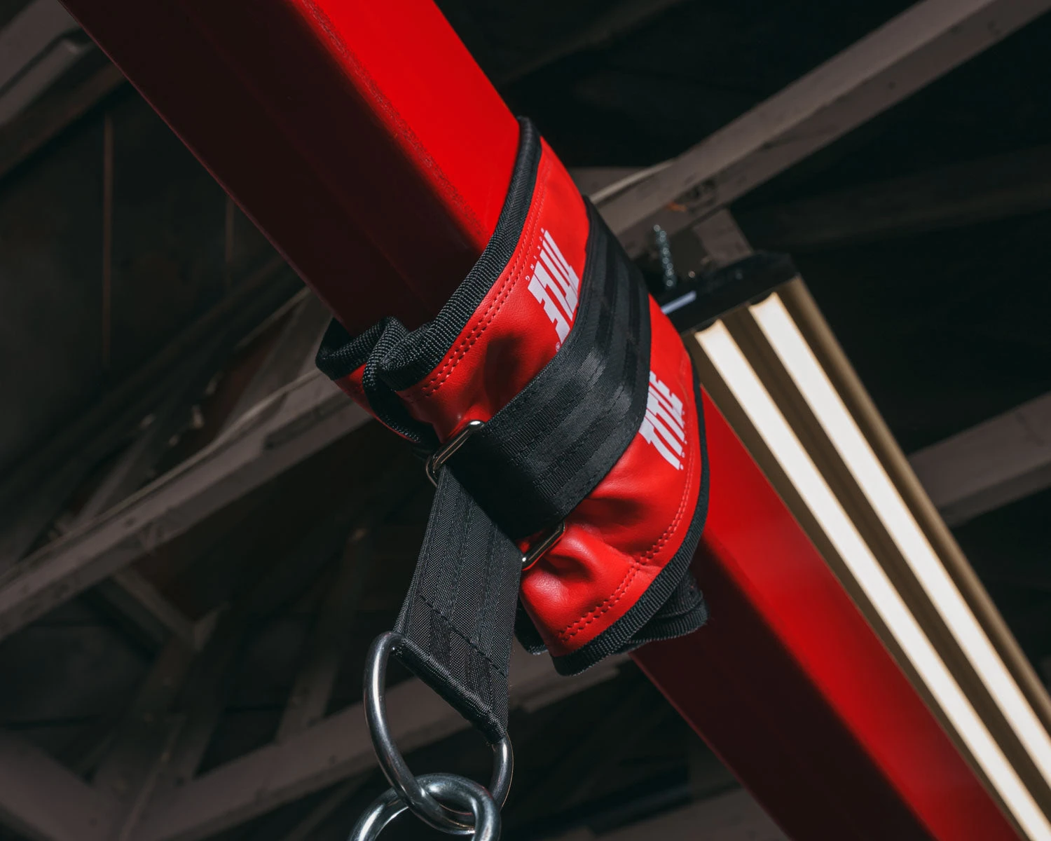 TITLE Boxing Universal Heavy Bag Hanger 8 TITLE Boxing Universal Heavy Bag Hanger - Image 8