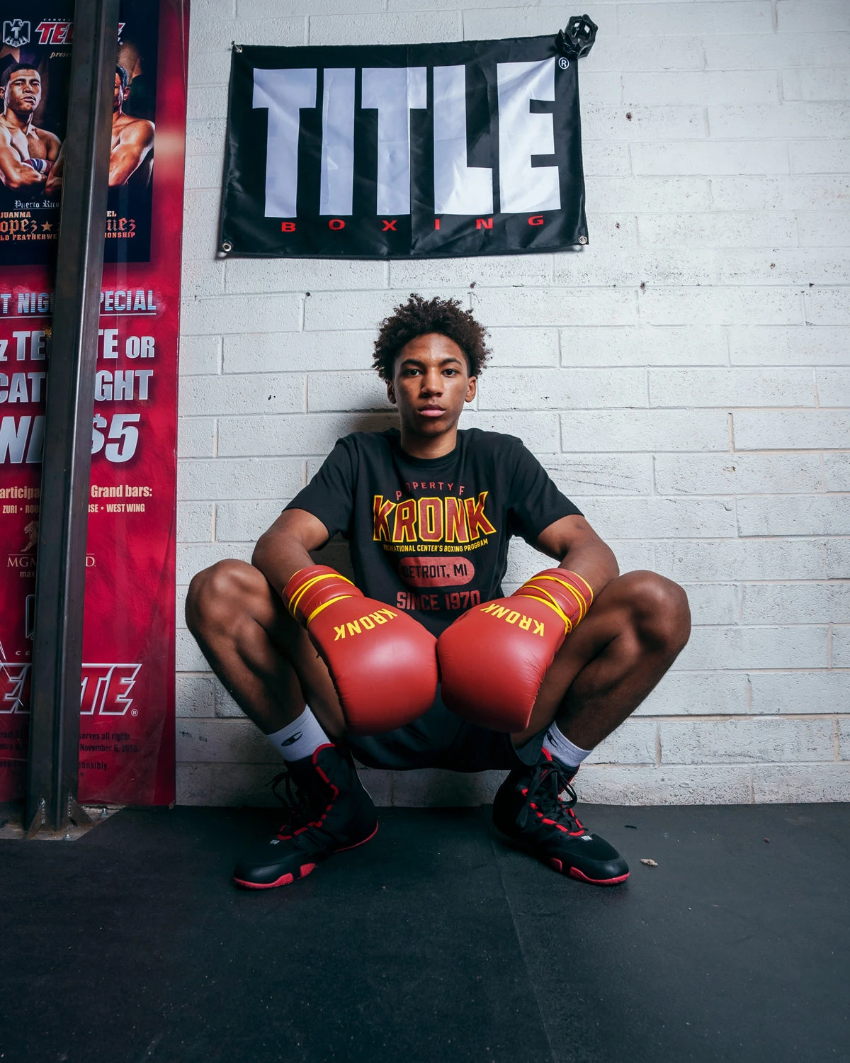 KRONK Boxing Gym Lace-Up Training Gloves 2 KRONK Boxing Gym Lace-Up Training Gloves - Image 2