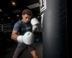 TITLE Boxing Ko-Vert Bag Gloves 32 TITLE Boxing Ko-Vert Bag Gloves -Sports Boxing KOVBGWH 2