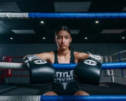 Pro Mex Professional Lace Sparring Gloves V3.0 34 Pro Mex Professional Lace Sparring Gloves V3.0 -Sports Boxing PMTGL3BK 2