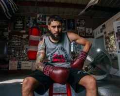 TITLE Boxing Sugar Ray Leonard Throwback Leather Bag Gloves -Sports Boxing SRLTLBGMR 5