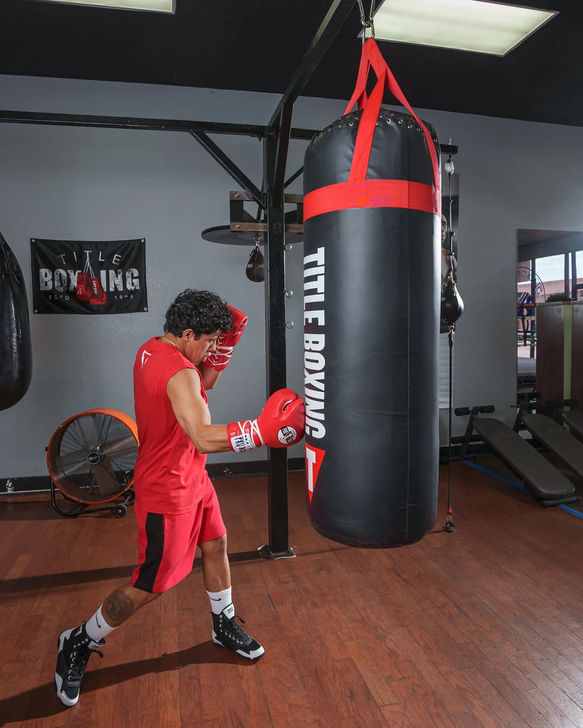 TITLE Boxing Titanic Flex-Strike Heavy Bag 11 TITLE Boxing Titanic Flex-Strike Heavy Bag - Image 11