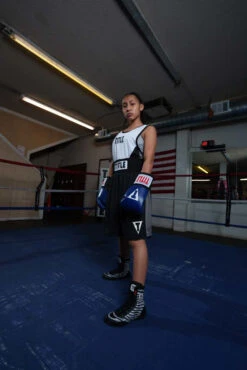 TITLE Boxing Striker Amateur Boxing Set 27 TITLE Boxing Striker Amateur Boxing Set -Sports Boxing TABS18WHBK