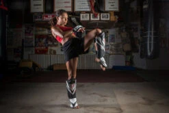 TITLE MMA Command Shin & Instep Guards 13 TITLE MMA Command Shin & Instep Guards -Sports Boxing XCSIGBKWH