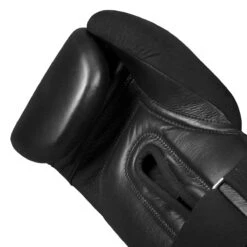 TITLE Black Phantom Bag Gloves 15 TITLE Black Phantom Bag Gloves -Sports Boxing bkpbg bk 0005