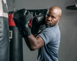 TITLE Black Phantom Bag Gloves 16 TITLE Black Phantom Bag Gloves -Sports Boxing bkpbg bk 5