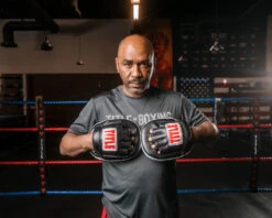 TITLE Classic Panther Micro Mitts 2.0 -Sports Boxing ccmpm2 bk 2