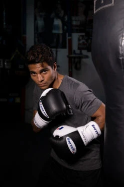 Fighting Tri-Tech Tenacious Lace Training Gloves -Sports Boxing fs3ttgl bk wh 2