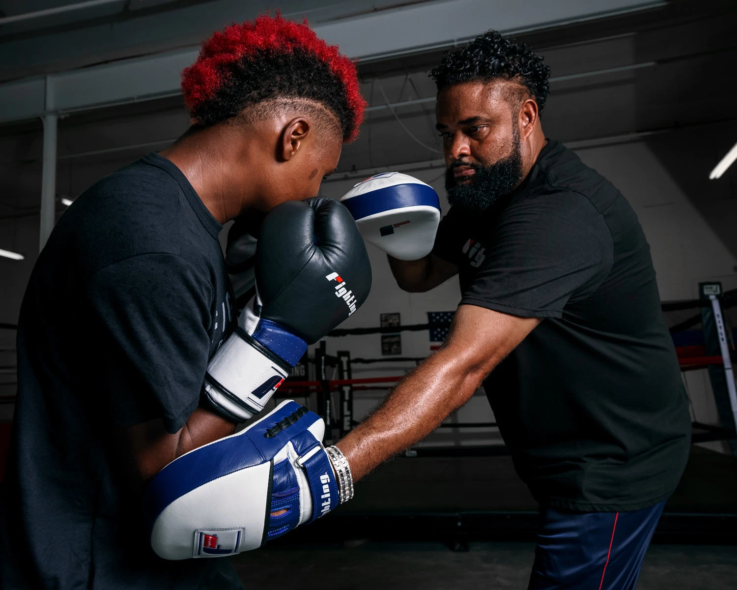 Fighting Force Leather Punch Mitts 2 Fighting Force Leather Punch Mitts - Image 2