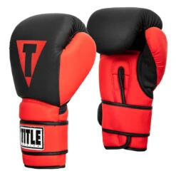 TITLE Boxing Guts And Glory Bag Gloves 13 TITLE Boxing Guts And Glory Bag Gloves -Sports Boxing ggbg bk rd 0002