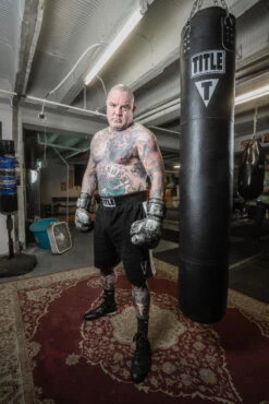 TITLE Boxing Distressed Glory Training Gloves -Sports Boxing hostg