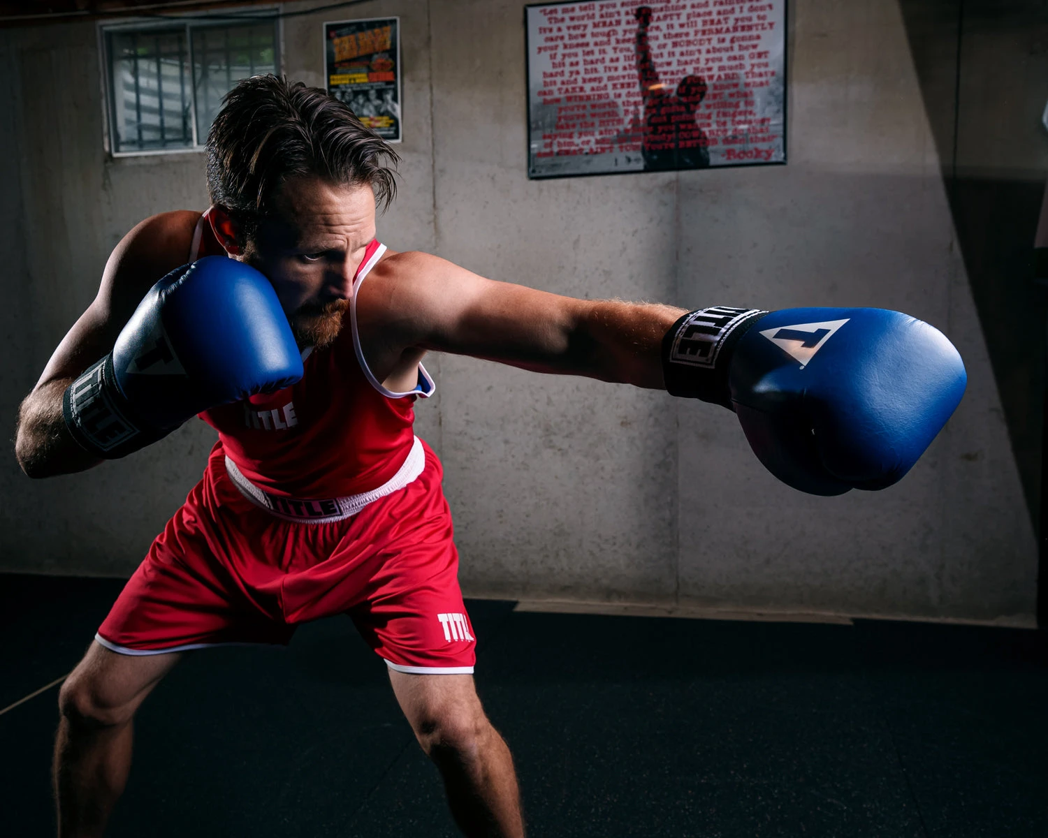 TITLE Boxing Masters USA Boxing Competition Gloves - Elastic 2 TITLE Boxing Masters USA Boxing Competition Gloves - Elastic - Image 2