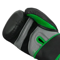 TITLE Boxing Matrix Training Gloves 11 TITLE Boxing Matrix Training Gloves -Sports Boxing mxtg bk ngn 05