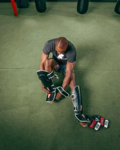 TITLE MMA Perform World Pro Shin Guards 2.0 -Sports Boxing pghds2 bk 1