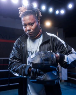 TITLE Platinum Punch Mitts 2.0 14 TITLE Platinum Punch Mitts 2.0 -Sports Boxing ppm2 1 2